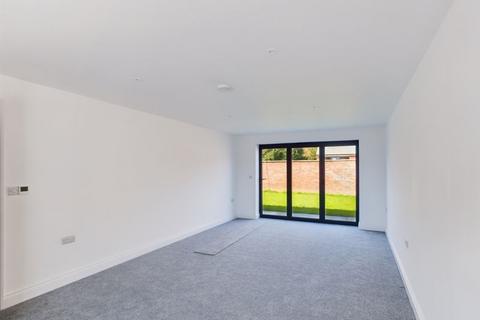 9 Badger Close, Langport, TA10 9FJ