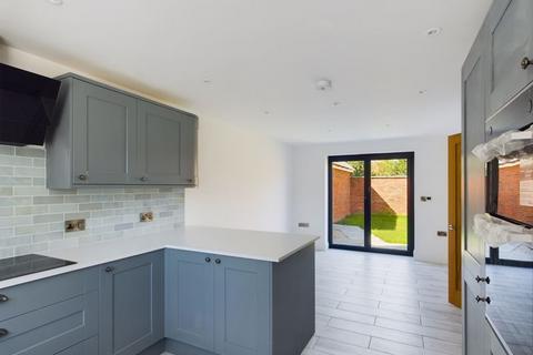 9 Badger Close, Langport, TA10 9FJ