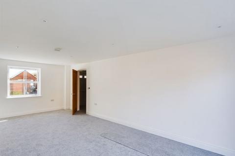 9 Badger Close, Langport, TA10 9FJ