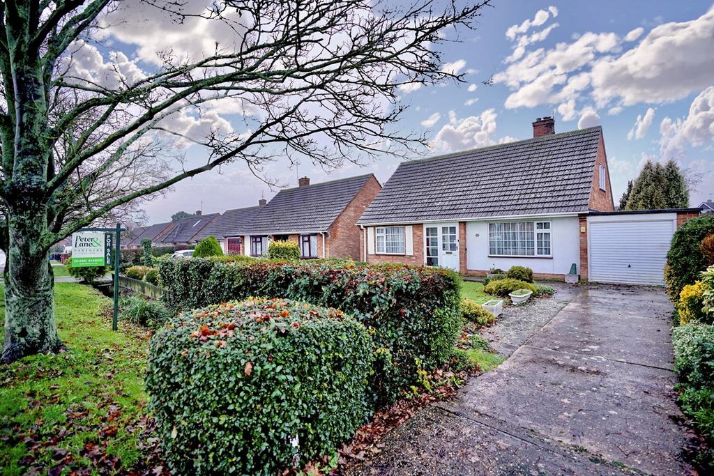 Ramsey Road, St Ives, Huntingdon, PE27 3 bed chalet £350,000