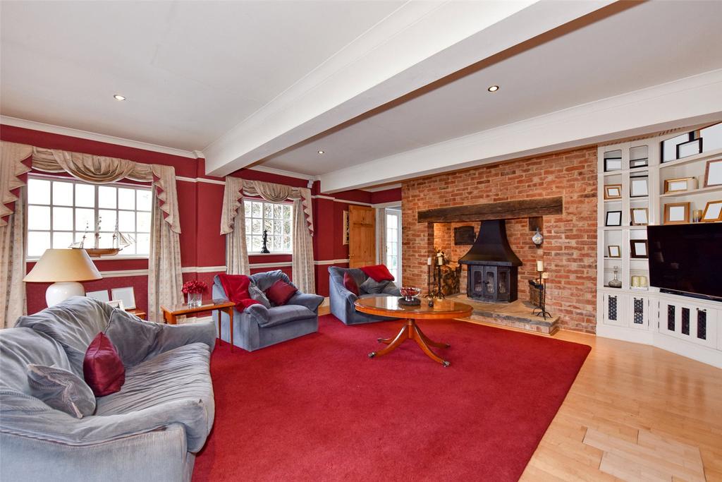 Forest Green Road, Holyport, Maidenhead, Berkshire, SL6 5 bed detached