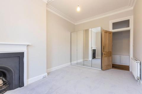 2 bedroom apartment to rent, Gladstone Terrace, Edinburgh, Midlothian