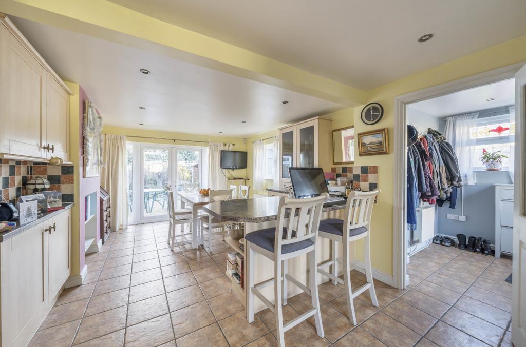 Green Street, Great Gonerby, NG31 3 bed bungalow £349,950