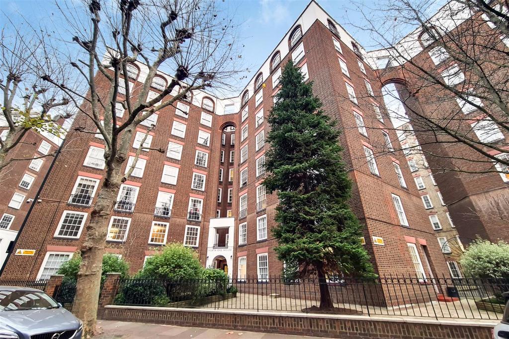 Fitzjames Avenue, London 2 bed flat to rent £2,500 pcm (£577 pw)