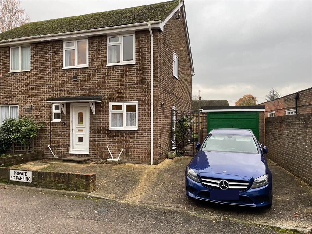 Howland Road, Marden 3 bed semidetached house £355,000