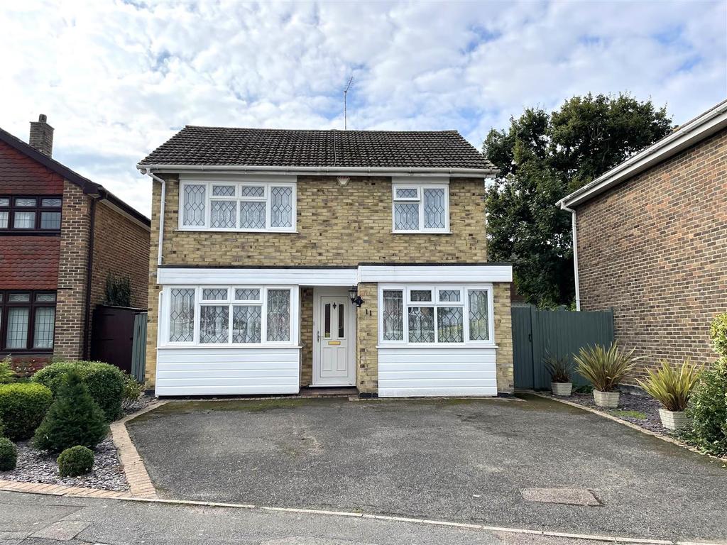 Staplehurst, Kent 3 bed detached house for sale £445,000