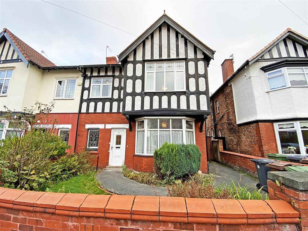 Coronation Drive, Crosby, Liverpool 4 bed semidetached house for sale