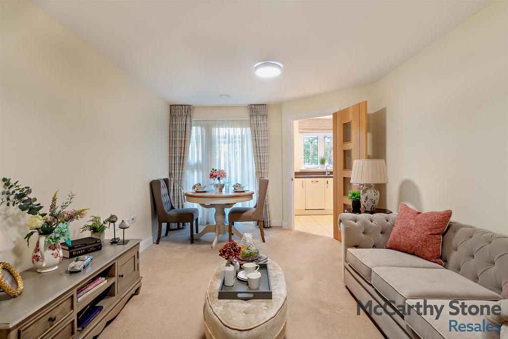 8673256-interior20-800.jpg