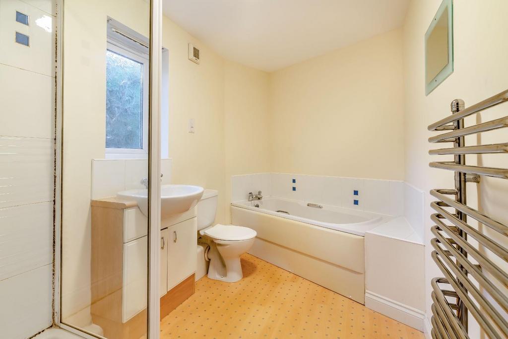 8528798-interior01.jpg