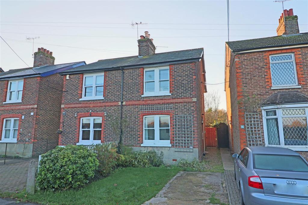 Masons Bridge Road, Redhill 2 bed semidetached house £360,000