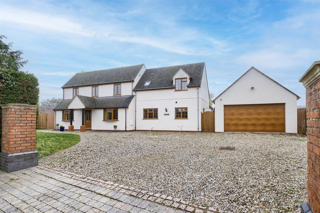 Blacksmiths Lane, Lower Moor, Pershore 5 bed detached house £695,000