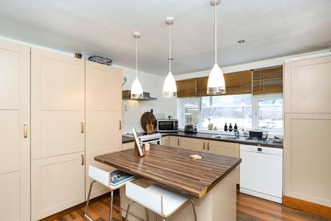 176 Bole Hill Road, Sheffield, S6 5DE