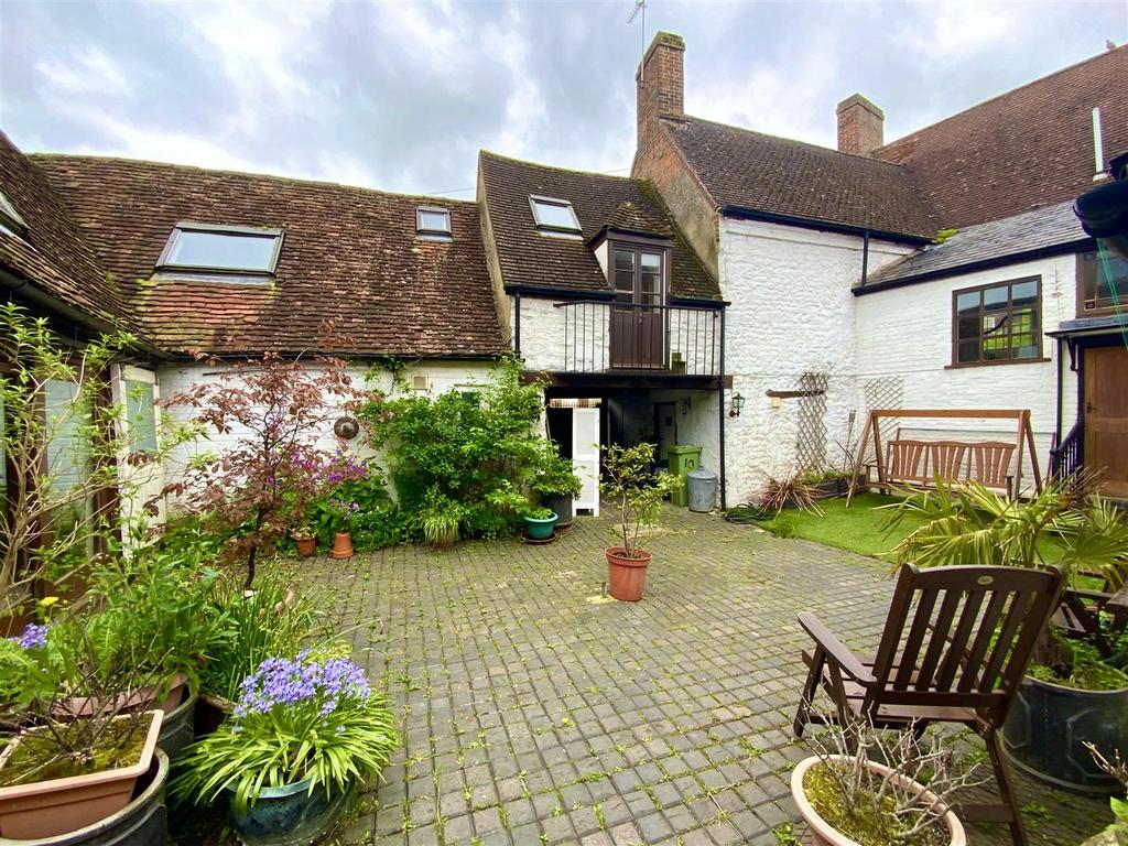 Rear Courtyard