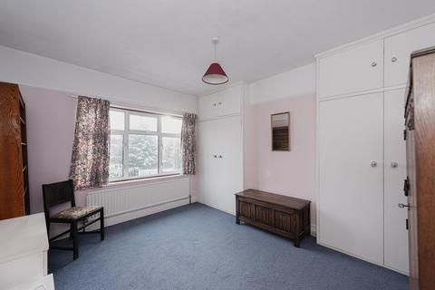 21 Lower Hill Road, Epsom, KT19 8LS