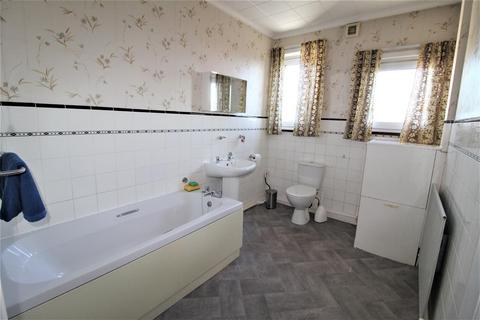 20 Barton Hill Drive, Minster On Sea, Sheerness, ME12 3NE