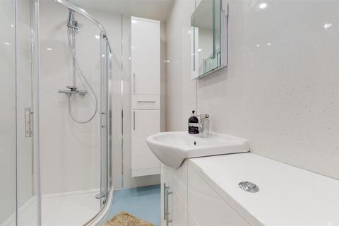 5 Fennymere, Two Mile Ash, Milton Keynes, MK8 8DQ