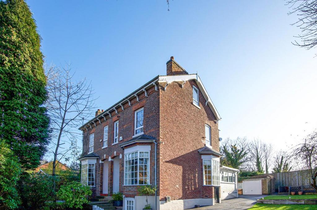 Ellesmere Avenue, Eccles, Manchester, M30 9GZ 5 bed semidetached house for sale £750,000