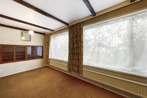 5 Aldrich Crescent, New Addington, Croydon, CR0 0NP