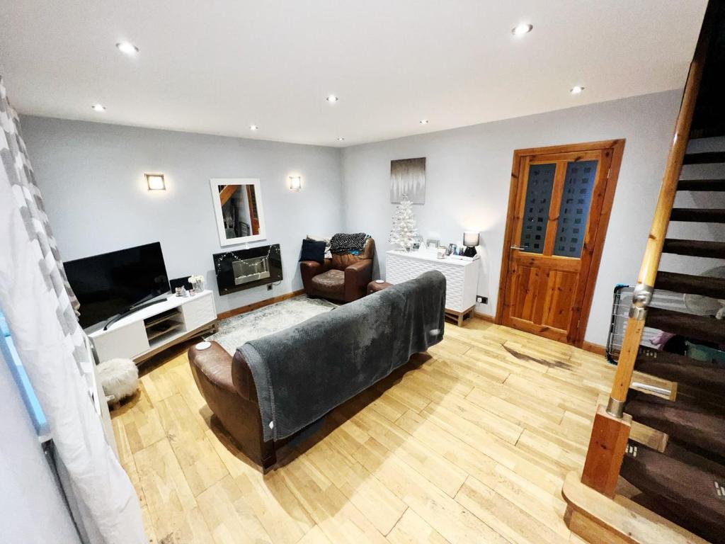 Church Close, Kirk Merrington, Spennymoor 3 bed terraced house for sale £109,950