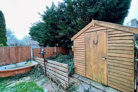 12 Everside Close, Cam, Dursley, GL11 5JH