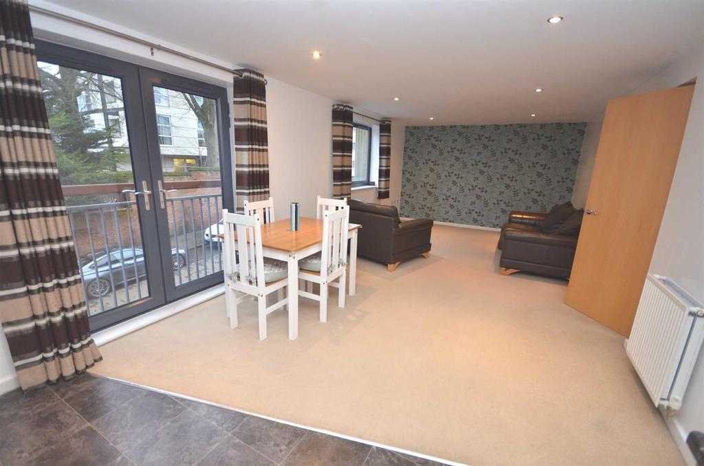 Reliant House, Margaret Street, Stone 2 bed apartment £750 pcm (£173 pw)