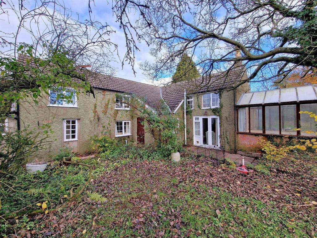 Stoney Road, Kilcot, Newent 3 bed detached house £600,000