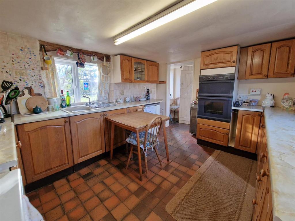 Stoney Road, Kilcot, Newent 3 bed detached house £600,000