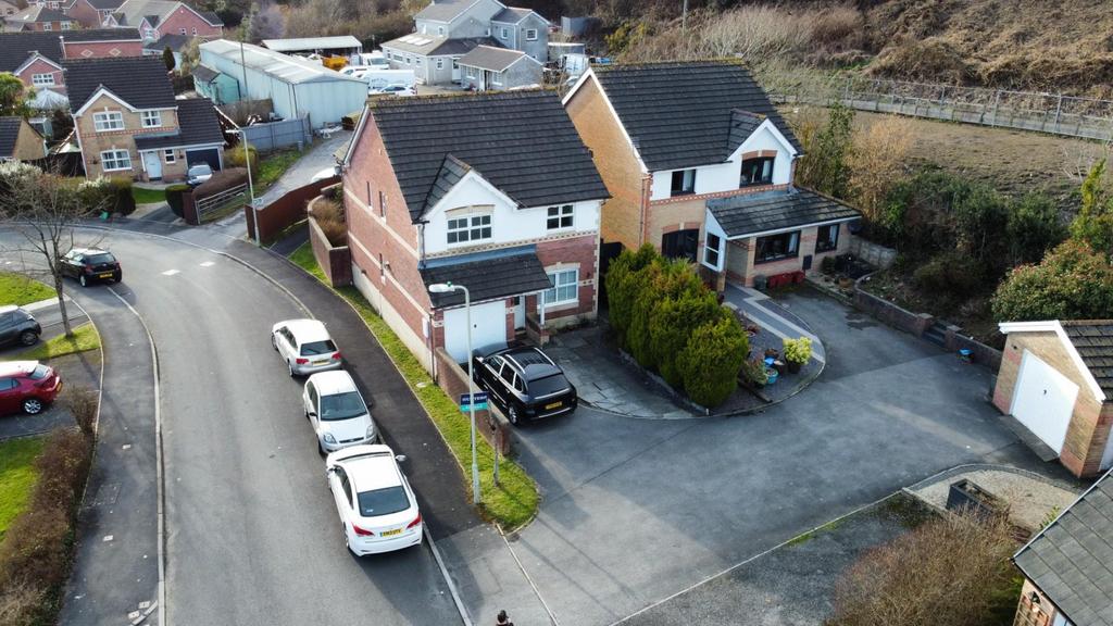 Islawen Meadows, Pencoed, Bridgend 4 bed house for sale £295,000