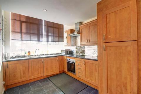 2 bedroom apartment to rent, Blenheim House, Westgate Road, Newcastle Upon Tyne, NE1