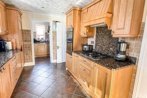 6 Dickens Wynd, Durham, DH1 3QR