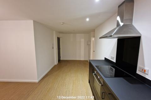 1 bedroom flat to rent - Shiffnall Street, Bolton, BL2
