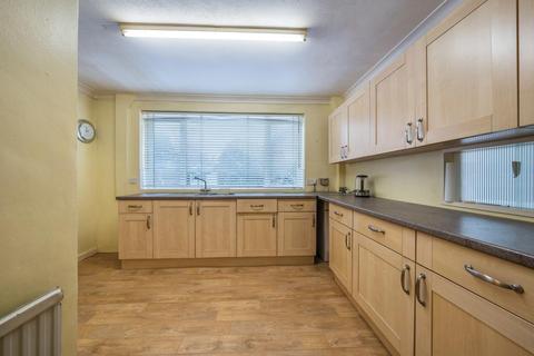13 Hermitage Road, London, SE19 3QW
