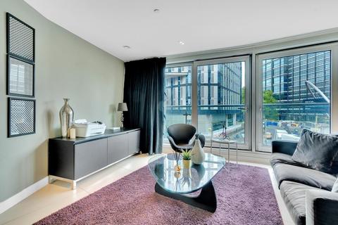 2 bedroom apartment for sale - Bezier Apartments, City Road, London, EC1Y
