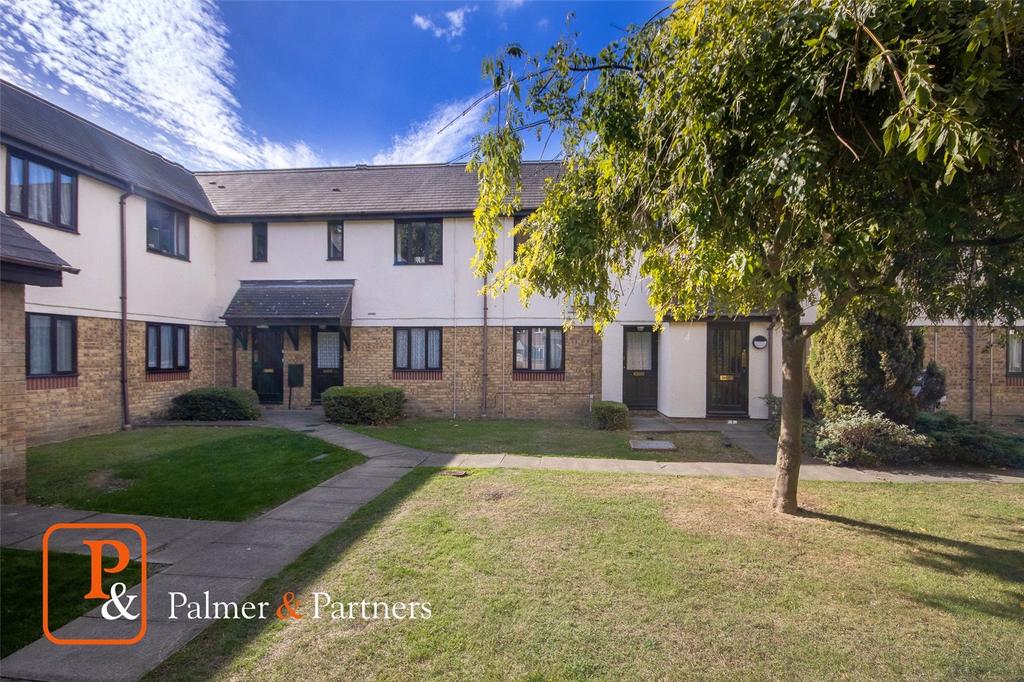 Chinook, Highwoods, Colchester, Essex, CO4 1 bed apartment £725 pcm (£167 pw)