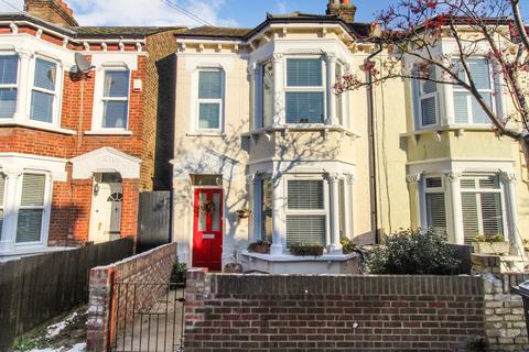 31 Holmewood Road, London, SE25 6UZ