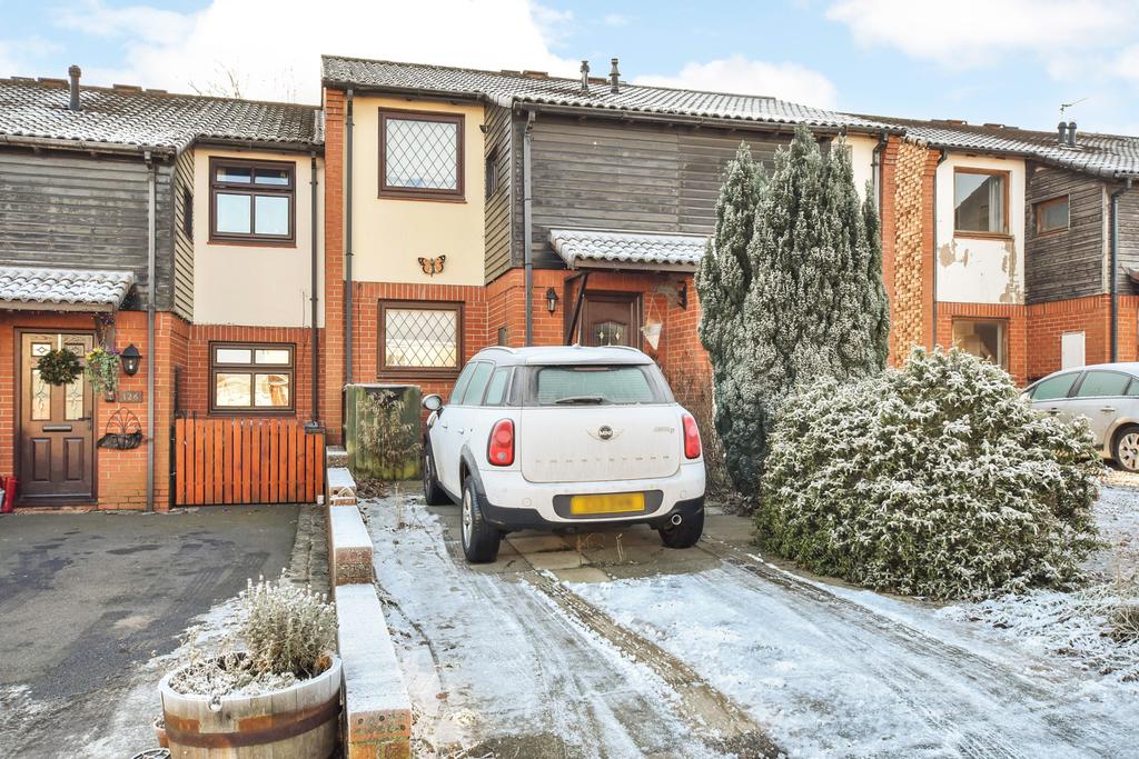 Greenfields Avenue, Appleton, Warrington, WA4 3BT 2 bed terraced house
