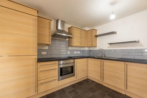 2 bedroom flat to rent, Craven Road, Newbury, RG14