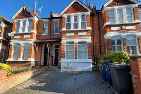 2 bedroom flat to rent, ELM PARK ROAD, FINCHLEY, N3