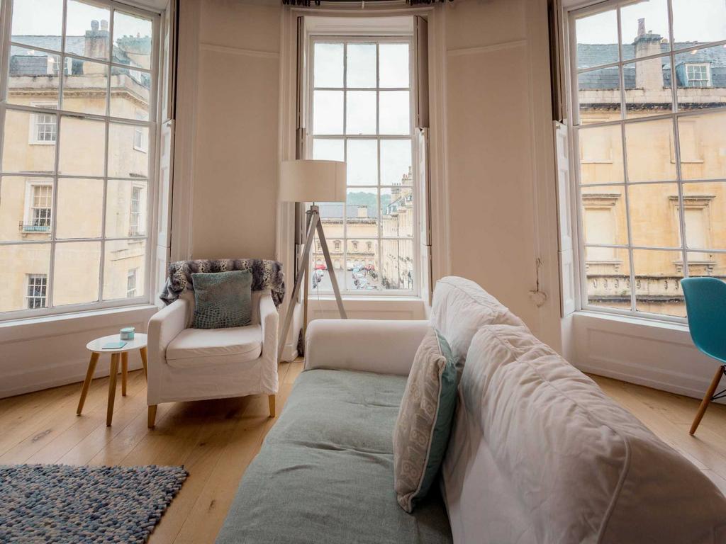 Rivers Street, Bath 1 bed apartment £1,050 pcm (£242 pw)