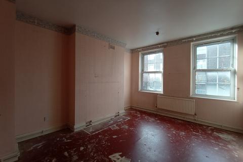 Flat 22, Sumner House Watts Grove, London, E3 3RB