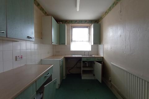 Flat 22, Sumner House Watts Grove, London, E3 3RB