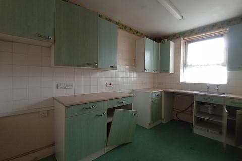 Flat 22, Sumner House Watts Grove, London, E3 3RB