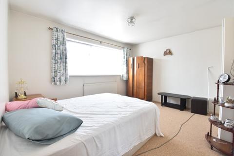 16 Biscot Road, Luton, LU3 1AT