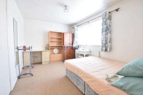 16 Biscot Road, Luton, LU3 1AT