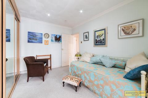 20 Thirlmere Drive, Darwen, BB3 3BH