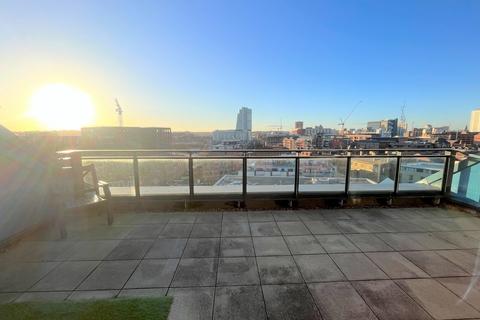 2 bedroom apartment to rent, One Brewery Wharf