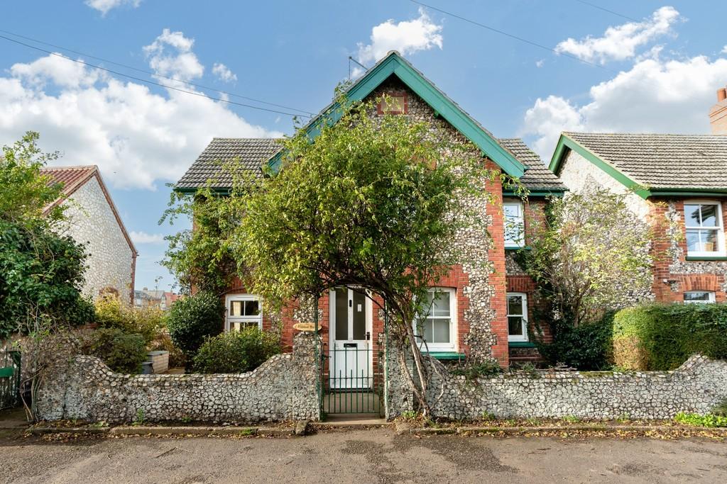 Titchwell 3 bed cottage for sale £750,000