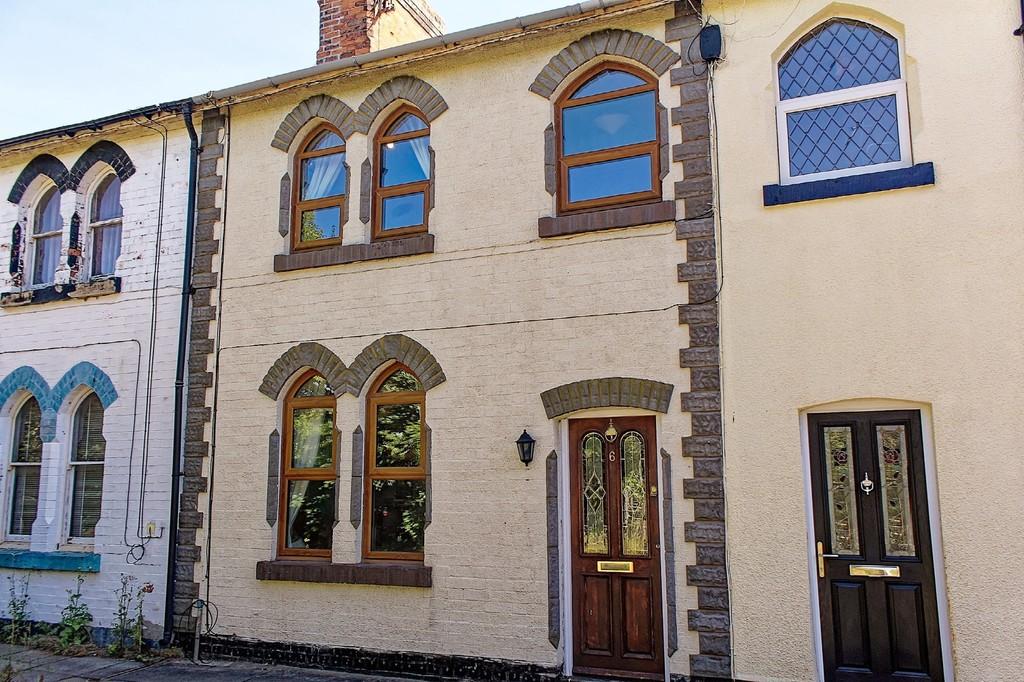 Midland Cottages, Wigston 3 bed terraced house for sale £180,000
