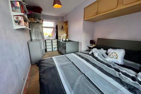 32 Blithfield Road, Walsall, WS8 7NH