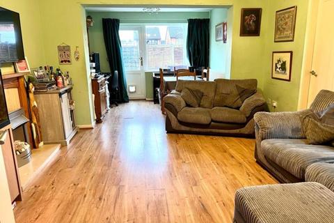 32 Blithfield Road, Walsall, WS8 7NH